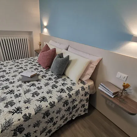 ゲストハウス Nel Conero 4*