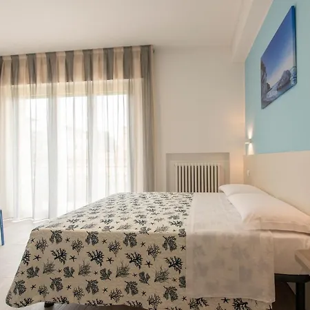 ゲストハウス Nel Conero ヌマーナ