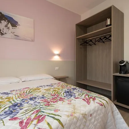 Nel Conero ゲストハウス ヌマーナ