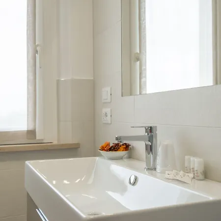 ゲストハウス Nel Conero ヌマーナ